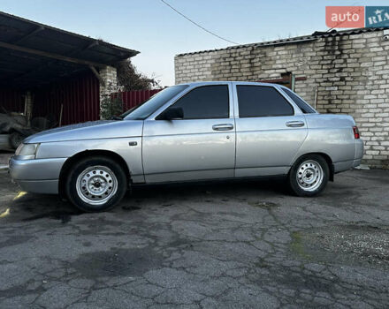 Серый ВАЗ 2110, объемом двигателя 1.6 л и пробегом 165 тыс. км за 1700 $, фото 4 на Automoto.ua