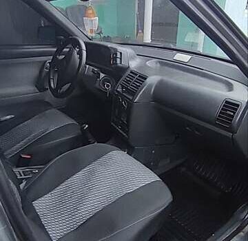 Серый ВАЗ 2110, объемом двигателя 1.6 л и пробегом 310 тыс. км за 1400 $, фото 16 на Automoto.ua