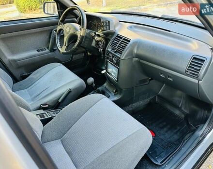 Сірий ВАЗ 2110, об'ємом двигуна 1.6 л та пробігом 95 тис. км за 3750 $, фото 14 на Automoto.ua