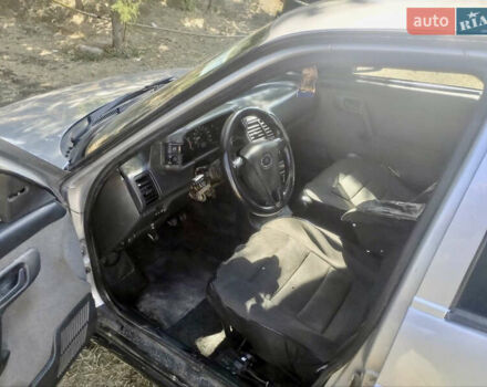 Сірий ВАЗ 2110, об'ємом двигуна 1.6 л та пробігом 167 тис. км за 2800 $, фото 5 на Automoto.ua