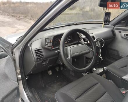 Серый ВАЗ 2110, объемом двигателя 1.6 л и пробегом 208 тыс. км за 3000 $, фото 3 на Automoto.ua