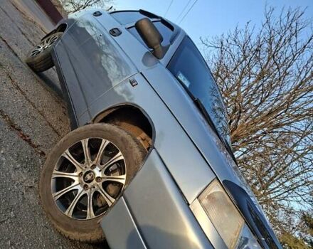 Серый ВАЗ 2110, объемом двигателя 1.6 л и пробегом 302 тыс. км за 2700 $, фото 4 на Automoto.ua