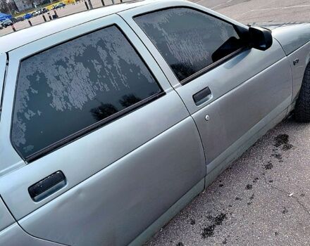 Серый ВАЗ 2110, объемом двигателя 1.6 л и пробегом 228 тыс. км за 1900 $, фото 2 на Automoto.ua