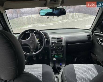 Серый ВАЗ 2110, объемом двигателя 1.6 л и пробегом 160 тыс. км за 2050 $, фото 8 на Automoto.ua