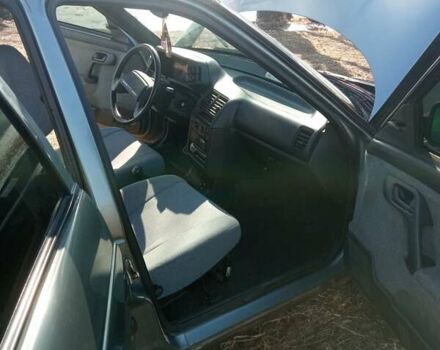 Сірий ВАЗ 2110, об'ємом двигуна 1.6 л та пробігом 250 тис. км за 1900 $, фото 3 на Automoto.ua