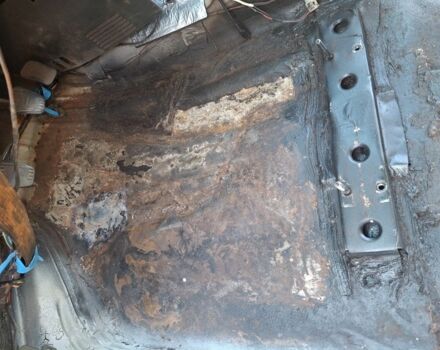 Сірий ВАЗ 2110, об'ємом двигуна 1.6 л та пробігом 330 тис. км за 1600 $, фото 8 на Automoto.ua