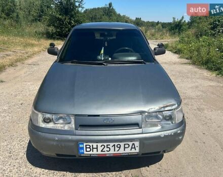 Серый ВАЗ 2110, объемом двигателя 1.6 л и пробегом 245 тыс. км за 2000 $, фото 3 на Automoto.ua