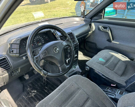 Серый ВАЗ 2110, объемом двигателя 1.6 л и пробегом 84 тыс. км за 1900 $, фото 4 на Automoto.ua