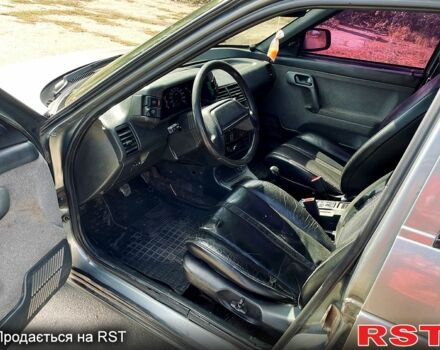 Серый ВАЗ 2110, объемом двигателя 1.6 л и пробегом 165 тыс. км за 1699 $, фото 4 на Automoto.ua