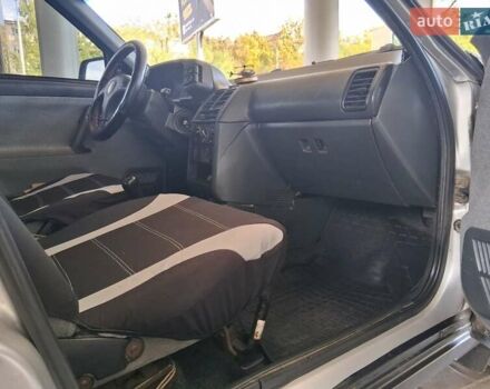 Сірий ВАЗ 2110, об'ємом двигуна 1.6 л та пробігом 230 тис. км за 2250 $, фото 24 на Automoto.ua