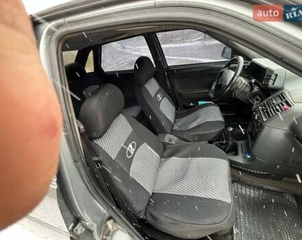 Серый ВАЗ 2110, объемом двигателя 1.6 л и пробегом 160 тыс. км за 2050 $, фото 11 на Automoto.ua