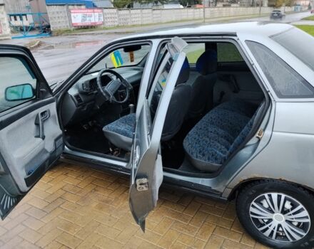 Серый ВАЗ 2110, объемом двигателя 1.6 л и пробегом 201 тыс. км за 1800 $, фото 1 на Automoto.ua