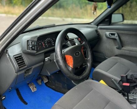 Сірий ВАЗ 2110, об'ємом двигуна 1.5 л та пробігом 100 тис. км за 1078 $, фото 6 на Automoto.ua