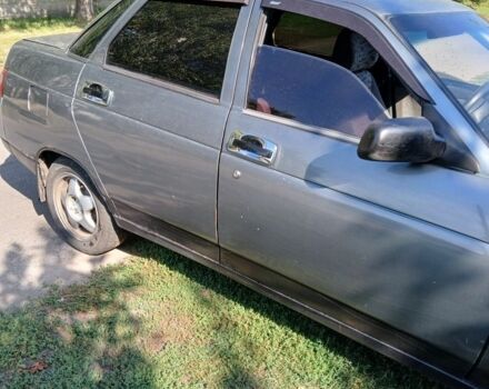 Серый ВАЗ 2110, объемом двигателя 1.6 л и пробегом 176 тыс. км за 708 $, фото 2 на Automoto.ua