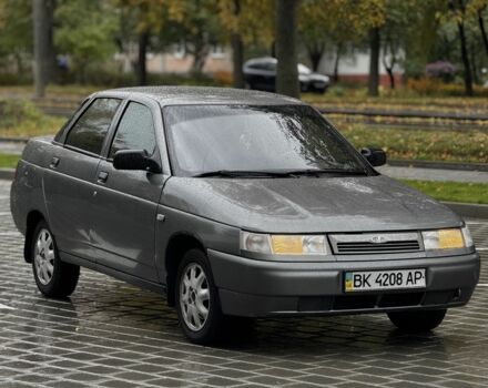 Серый ВАЗ 2110, объемом двигателя 1.6 л и пробегом 170 тыс. км за 2500 $, фото 1 на Automoto.ua