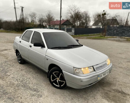 Серый ВАЗ 2110, объемом двигателя 1.6 л и пробегом 152 тыс. км за 2000 $, фото 12 на Automoto.ua