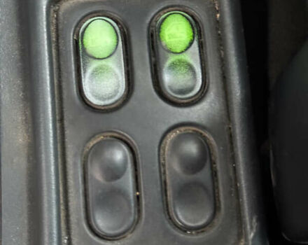 Сірий ВАЗ 2110, об'ємом двигуна 1.6 л та пробігом 160 тис. км за 1600 $, фото 11 на Automoto.ua