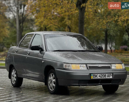 Серый ВАЗ 2110, объемом двигателя 1.6 л и пробегом 170 тыс. км за 2300 $, фото 5 на Automoto.ua