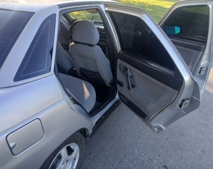 Серый ВАЗ 2110, объемом двигателя 1 л и пробегом 159 тыс. км за 2400 $, фото 7 на Automoto.ua