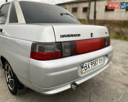 Серый ВАЗ 2110, объемом двигателя 1.6 л и пробегом 152 тыс. км за 2000 $, фото 19 на Automoto.ua