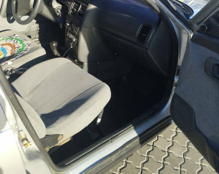 Серый ВАЗ 2110, объемом двигателя 1.6 л и пробегом 133 тыс. км за 2100 $, фото 3 на Automoto.ua