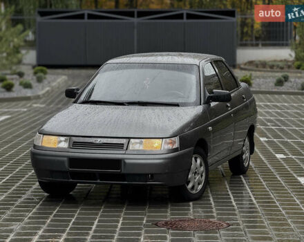 Серый ВАЗ 2110, объемом двигателя 1.6 л и пробегом 90 тыс. км за 2400 $, фото 5 на Automoto.ua