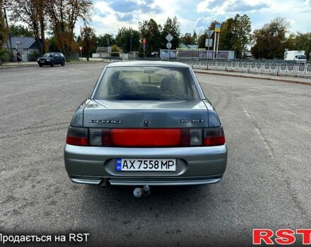 Серый ВАЗ 2110, объемом двигателя 1.6 л и пробегом 150 тыс. км за 2200 $, фото 2 на Automoto.ua