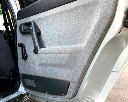 Сірий ВАЗ 2110, об'ємом двигуна 1.6 л та пробігом 140 тис. км за 2750 $, фото 5 на Automoto.ua