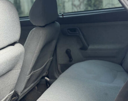 Сірий ВАЗ 2110, об'ємом двигуна 1.6 л та пробігом 160 тис. км за 1600 $, фото 9 на Automoto.ua