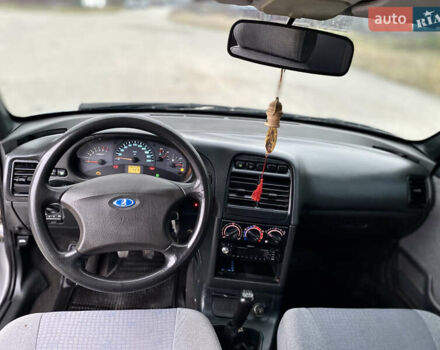 Серый ВАЗ 2110, объемом двигателя 1.6 л и пробегом 152 тыс. км за 2000 $, фото 32 на Automoto.ua