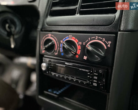 Серый ВАЗ 2110, объемом двигателя 1.6 л и пробегом 152 тыс. км за 2000 $, фото 36 на Automoto.ua