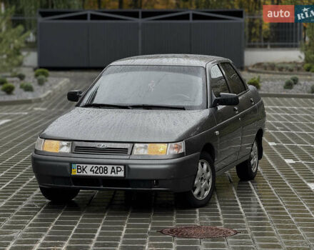 Серый ВАЗ 2110, объемом двигателя 1.6 л и пробегом 170 тыс. км за 2300 $, фото 7 на Automoto.ua