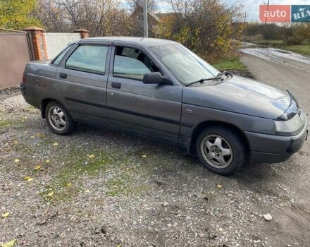 Серый ВАЗ 2110, объемом двигателя 1.6 л и пробегом 200 тыс. км за 2000 $, фото 1 на Automoto.ua