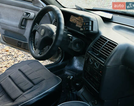 Серый ВАЗ 2110, объемом двигателя 1.6 л и пробегом 213 тыс. км за 2200 $, фото 18 на Automoto.ua