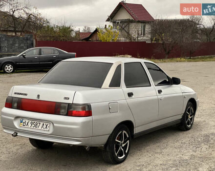 Серый ВАЗ 2110, объемом двигателя 1.6 л и пробегом 152 тыс. км за 2000 $, фото 21 на Automoto.ua