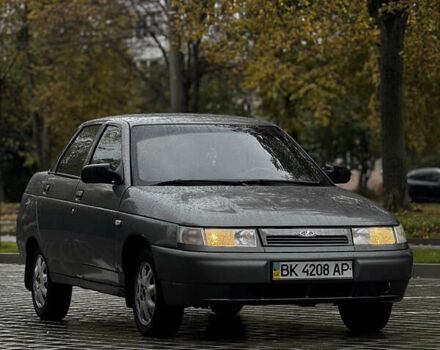 Серый ВАЗ 2110, объемом двигателя 1.6 л и пробегом 170 тыс. км за 2300 $, фото 6 на Automoto.ua