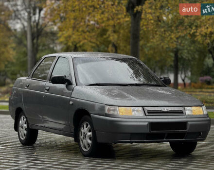 Серый ВАЗ 2110, объемом двигателя 1.6 л и пробегом 90 тыс. км за 2400 $, фото 4 на Automoto.ua