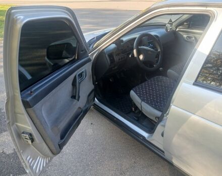 Серый ВАЗ 2110, объемом двигателя 1 л и пробегом 159 тыс. км за 2400 $, фото 12 на Automoto.ua