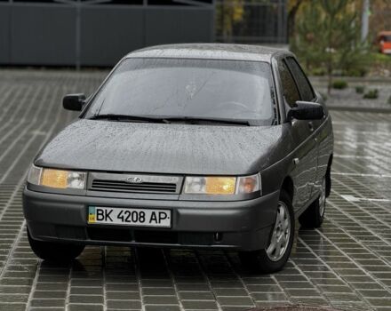 Серый ВАЗ 2110, объемом двигателя 1.6 л и пробегом 170 тыс. км за 2500 $, фото 2 на Automoto.ua