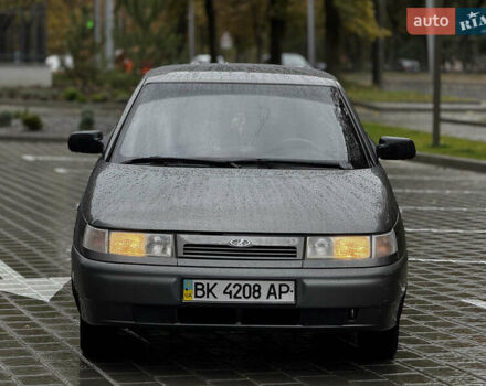 Серый ВАЗ 2110, объемом двигателя 1.6 л и пробегом 170 тыс. км за 2300 $, фото 5 на Automoto.ua