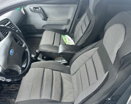 Серый ВАЗ 2110, объемом двигателя 1.6 л и пробегом 290 тыс. км за 2059 $, фото 5 на Automoto.ua