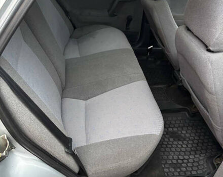 Серый ВАЗ 2110, объемом двигателя 1.6 л и пробегом 177 тыс. км за 2200 $, фото 8 на Automoto.ua