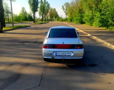 Серый ВАЗ 2110, объемом двигателя 1.5 л и пробегом 240 тыс. км за 2200 $, фото 2 на Automoto.ua