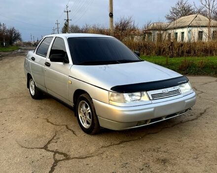 Серый ВАЗ 2110, объемом двигателя 1.6 л и пробегом 160 тыс. км за 2200 $, фото 1 на Automoto.ua