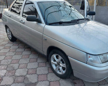 Серый ВАЗ 2110, объемом двигателя 1.6 л и пробегом 237 тыс. км за 2900 $, фото 1 на Automoto.ua