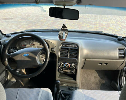 Серый ВАЗ 2110, объемом двигателя 1.6 л и пробегом 271 тыс. км за 2400 $, фото 7 на Automoto.ua