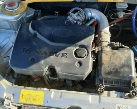 Серый ВАЗ 2110, объемом двигателя 1.6 л и пробегом 183 тыс. км за 1550 $, фото 3 на Automoto.ua