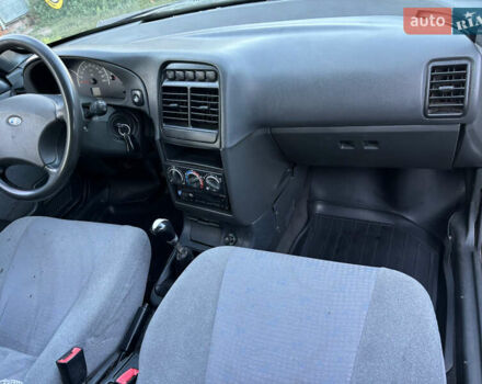 Сірий ВАЗ 2110, об'ємом двигуна 1.6 л та пробігом 176 тис. км за 2100 $, фото 16 на Automoto.ua