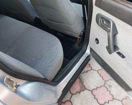 Серый ВАЗ 2110, объемом двигателя 1.6 л и пробегом 237 тыс. км за 2900 $, фото 10 на Automoto.ua