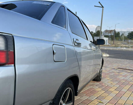 Серый ВАЗ 2110, объемом двигателя 1.6 л и пробегом 271 тыс. км за 2400 $, фото 5 на Automoto.ua